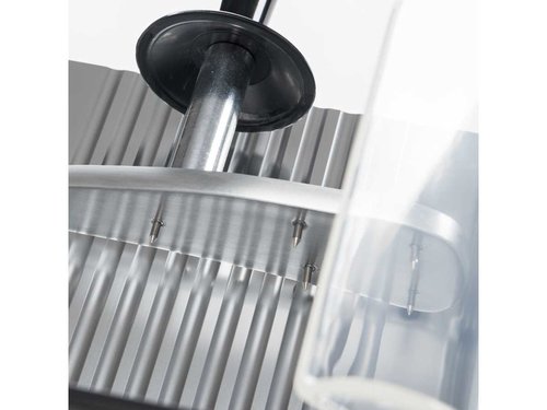 Aufschnittmaschine mit antihaftbeschichteter...