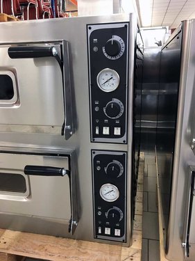 Pizzaofen Profi 44 2 Kammern f�r Pizzen 8 x � 32 cm Leistung: 9,4 kW/400V