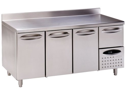 Umluftkhltisch, 3 Tren, 1 Schublade, 1755 x 700 x 850 mm