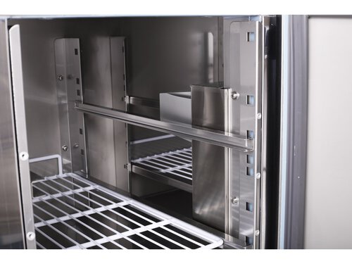 K�hltisch 34 mit Umluftk�hlung, 1 T�r, 4 Schubladen, 400 Liter, 1370 x 700 x 87,50 mm