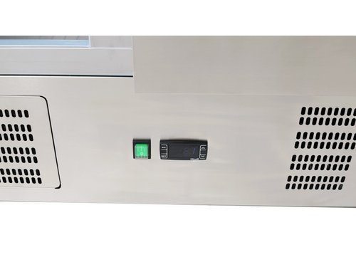 K�hltisch 36 mit Umluftk�hlung, 6 Schubladen, Inhalt 400 Liter. 1370x700x875 mm