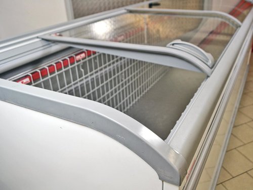 AHT Paris 250 K�hltruhe 812 Liter 2500 x 853 x 705 mm 0 �C bis +2 �C