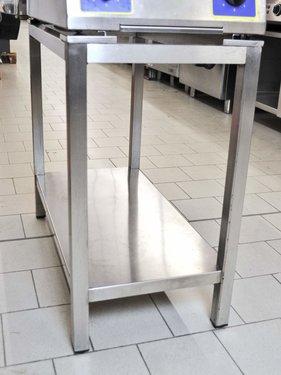 Induktionsherd HWM C2S-SB mit 2 Kochstellen  28 cm auf offenem Unterbau, 40 x 80 x 90 cm