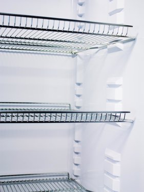 Energiespar-K�hlschrank K 310 schwarz, Inhalt 310 Liter, mit stiller K�hlung und LED Beleuchtung