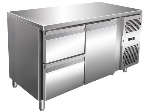 K�hltisch mit 1 T�r 2 Schubladen 314 Liter, GN1/1, -2�C/+8�C, 1360x700x860 mm