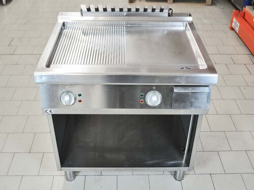 Griddleplatte Elektro Bartscher 1/2 glatt 1/2 gerillt auf...