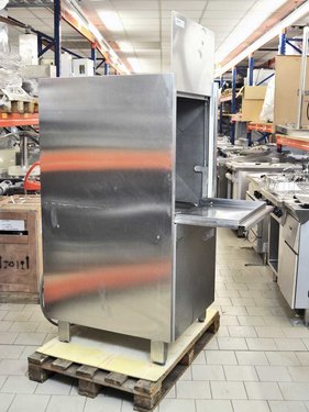 Winterhalter GS 640 Universalsp�lmaschine, f�r Sp�lgut bis GN 2/1, BTH 75 x 87 x 161,7 cm