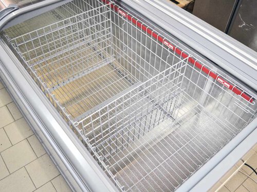 Einlegebden / Trenngitter fr Tiefkhltruhe AHT Paris 250