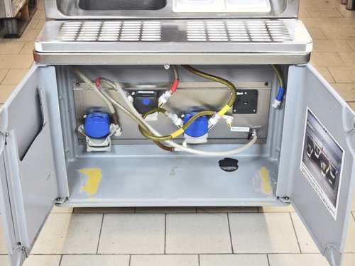 Carpigiani Shake- und Softeismaschine K3 mit 2 unabh�ngigen K�hlsystemen, BTH 72 x 102 x 147 cm