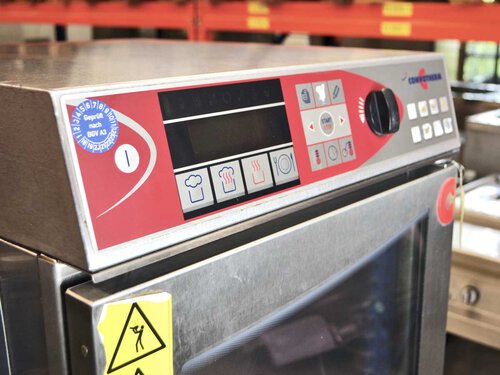 Kombidmpfer Elektro Convotherm OES 6.06 mini fr 6 x GN 2/3 mit Schlauchbrause