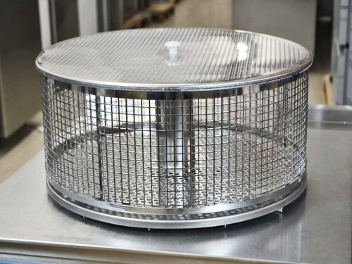 Salat- und Gem�sewaschautomat Meiko GK 60 f�r Blattgem�se (60 kg/h) und Knollenfr�chte (230 kg/h)