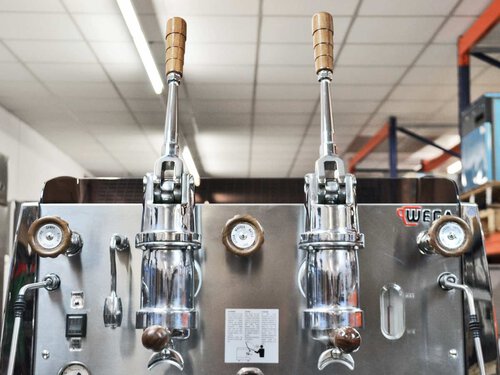 Siebtrgermaschine Espressomaschine Wega Vela ALE mit 2 Brhgruppen / Hebelgruppen