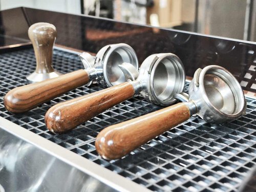 Siebtrgermaschine Espressomaschine Wega Vela ALE mit 2 Brhgruppen / Hebelgruppen