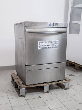 Geschirrsp�lmaschine Winterhalter GS302, Korbma� 500 x 500 mm, BTH 600 x 650 x 830 mm