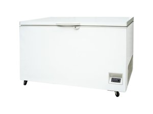 Tiefk�hltruhe Inhalt 504 Liter wei� mit Einh�ngekorb